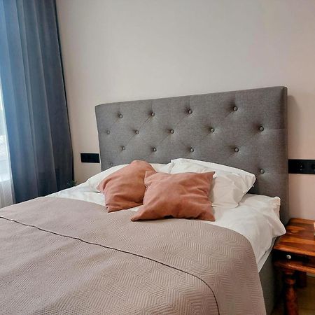 Suur-Posti Apartments Pärnu Dış mekan fotoğraf